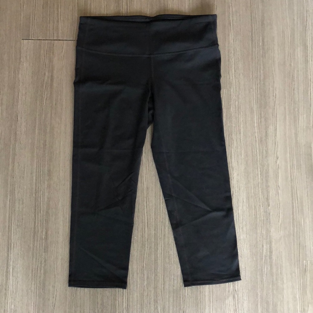 Athleta crop leggings